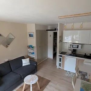  Appartement Cyr-sur-mer La Madrague Les Aigues Marines